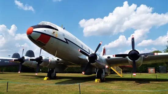 Newark Air Museum