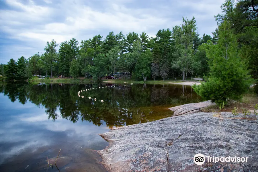 Sturgeon Bay Provincial Park