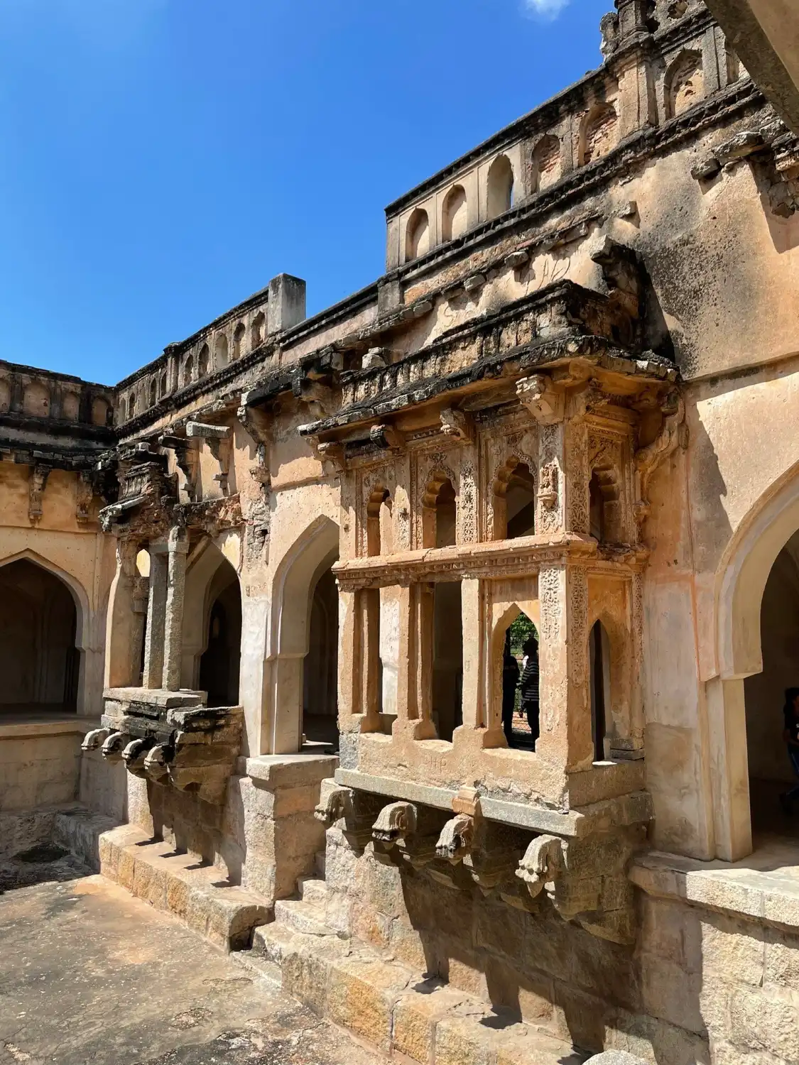 Hotels near Hampi