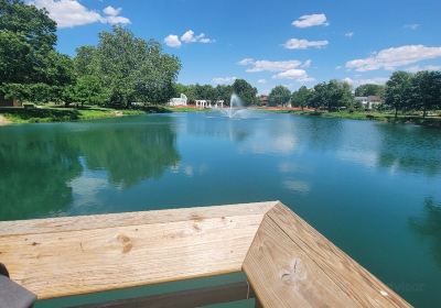 Lakeside Park & Rose Garden