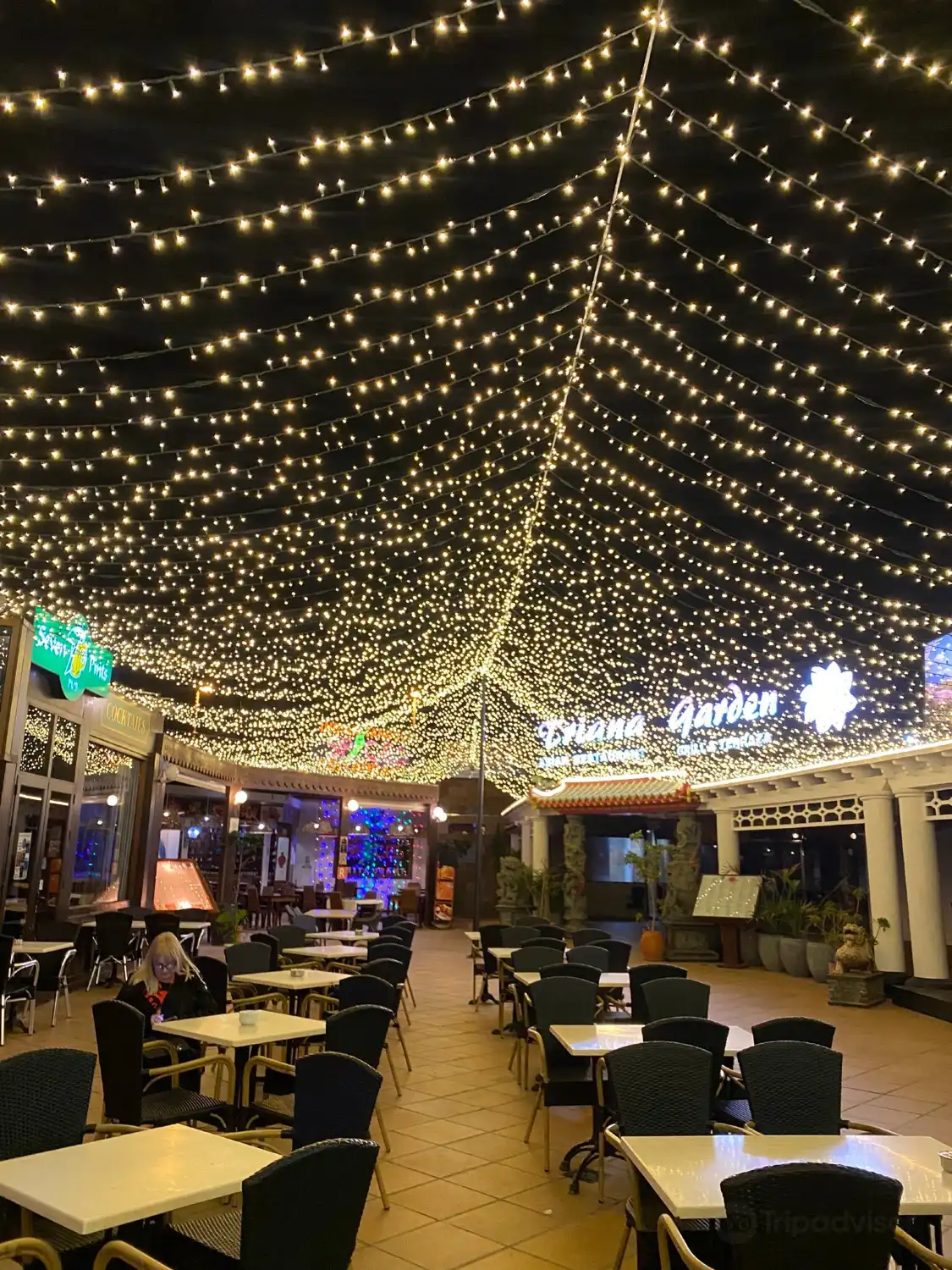 Hotels near Seven Pints
