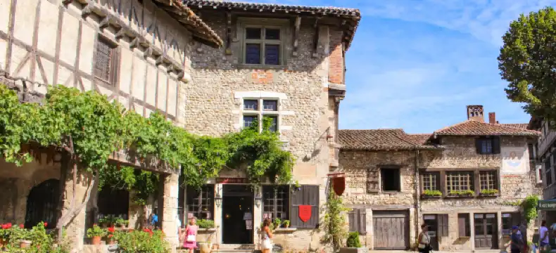 Hôtels à : Pérouges
