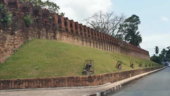City Wall