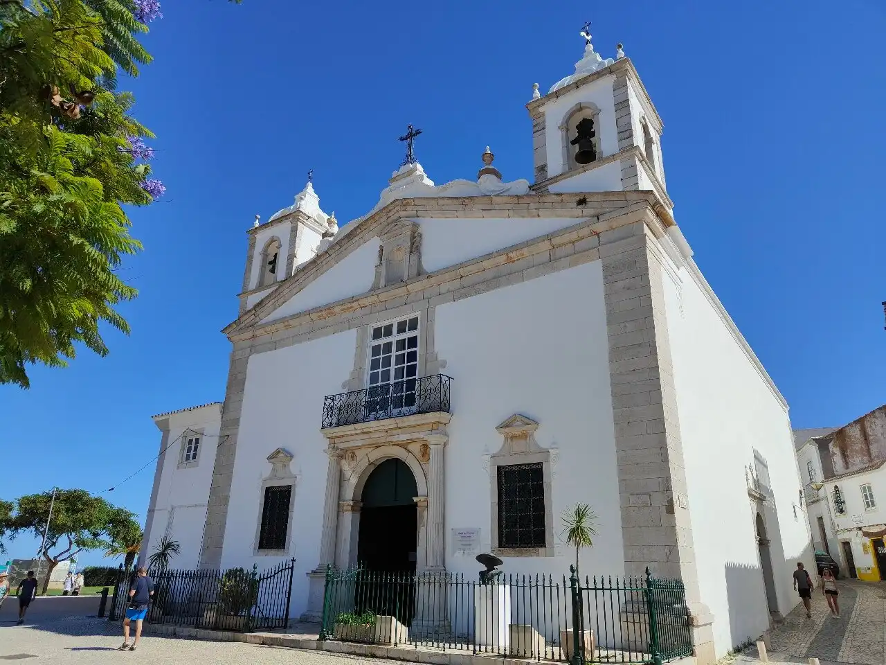 Hotels near Church of Santa Maria