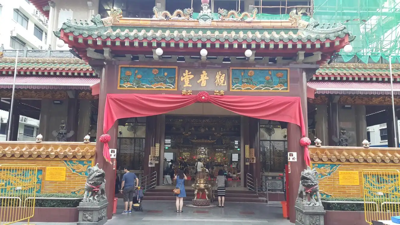 Hotels near Kwan Im Thong Hood Cho Temple