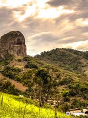 Pedra dos Dois Olhos