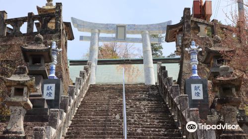 陶山(すえやま)神社