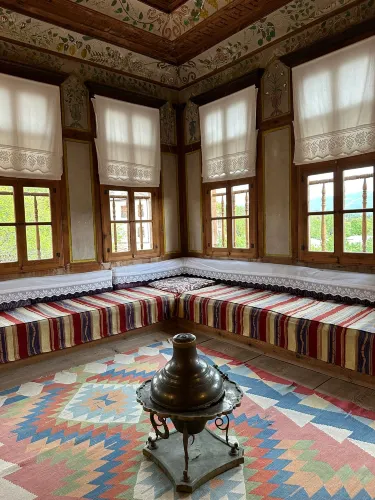 Kaymakamlar Evi