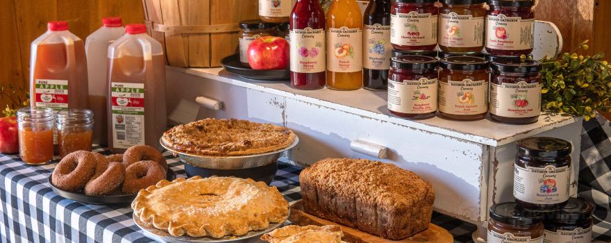 Davison Orchards Country Village