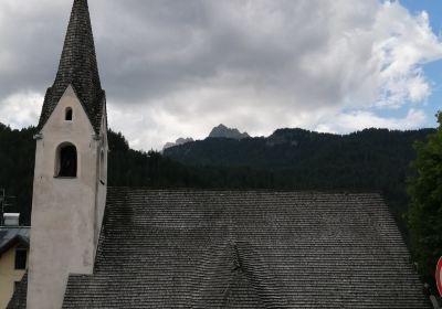 Chiesa dei Santi Vito, Modesto e Crescenzia