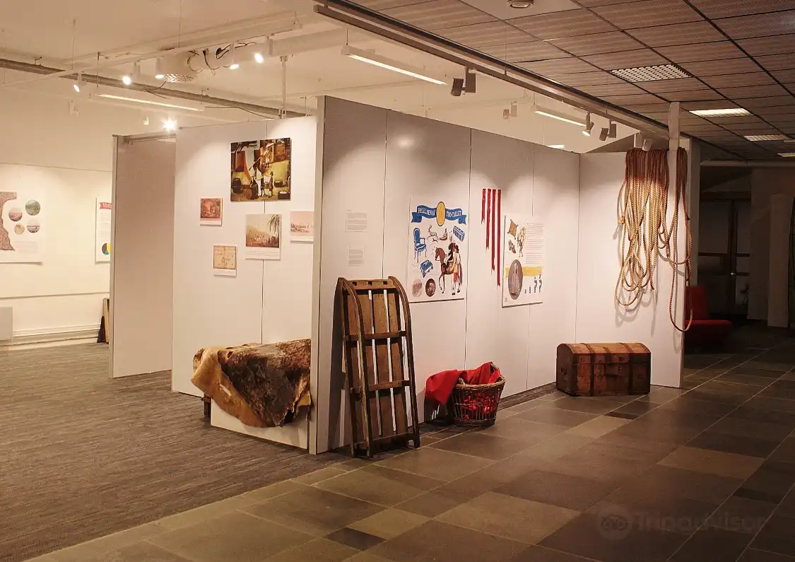 Hotels near Nordkappmuseet