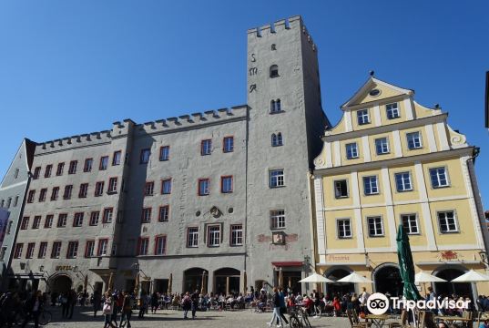 Haidplatz Square