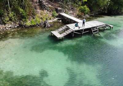 Kakaban Island