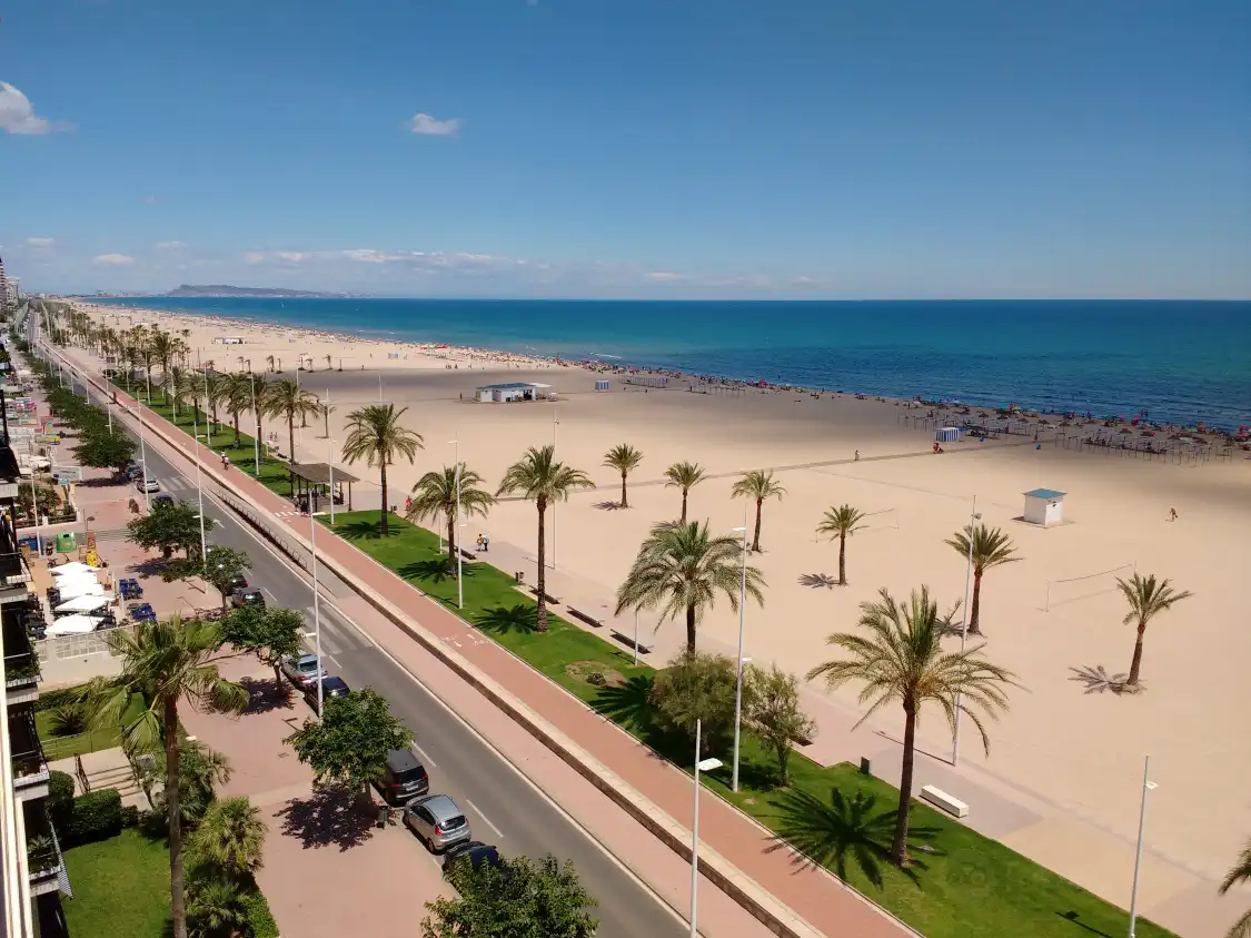 Hotels near Playa Gandia