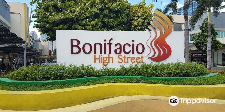 Bonifacio High Street