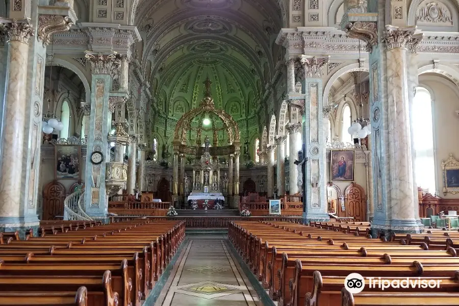 Église catholique Notre-Dame-des-Neiges