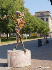 Statua di Arlecchino