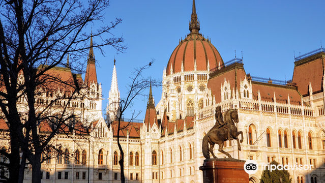 Kossuth Lajos Square