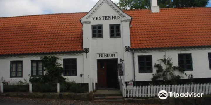 Buste Af Thoger Larsen