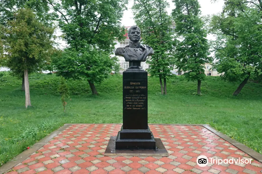 Monument to General Yermolov A. P.