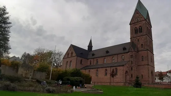 Katholische Pfarrkirche St. Nikolaus