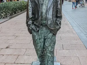 Estatua de Woody Allen