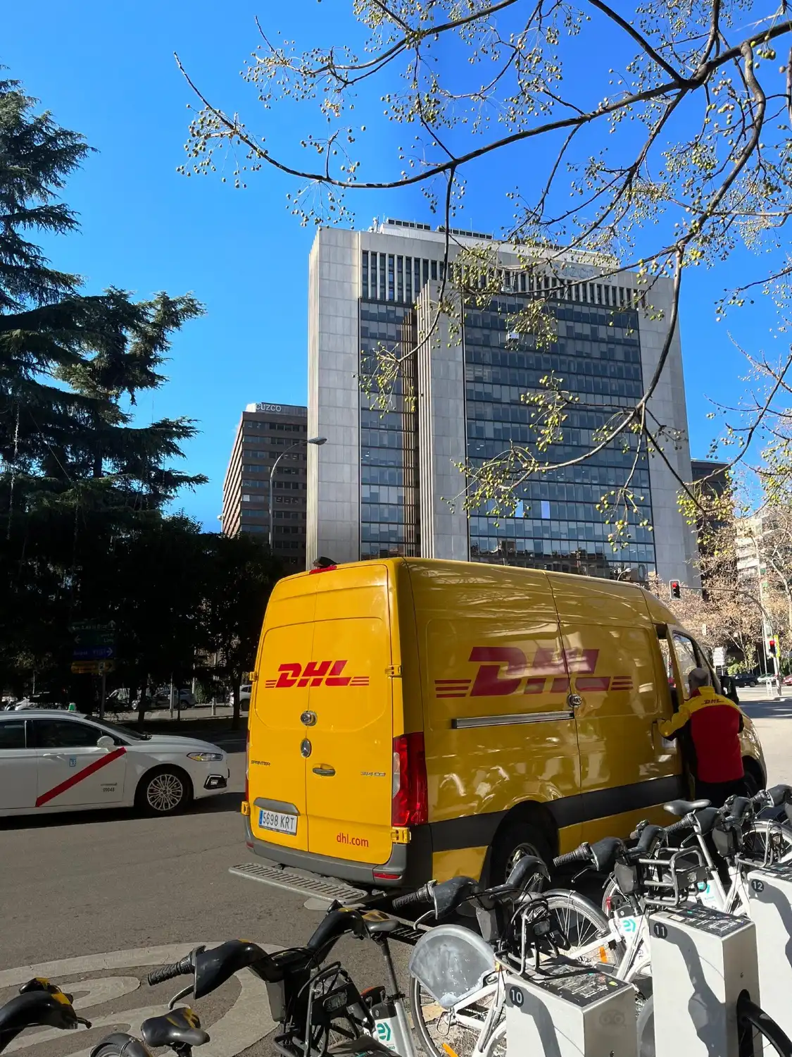 Plaza de Cuzco Madrid附近的飯店