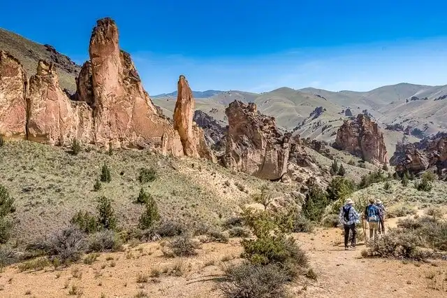 Hotels near Leslie Gulch