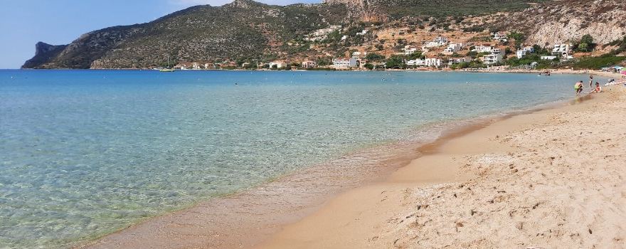 Plytras Beach