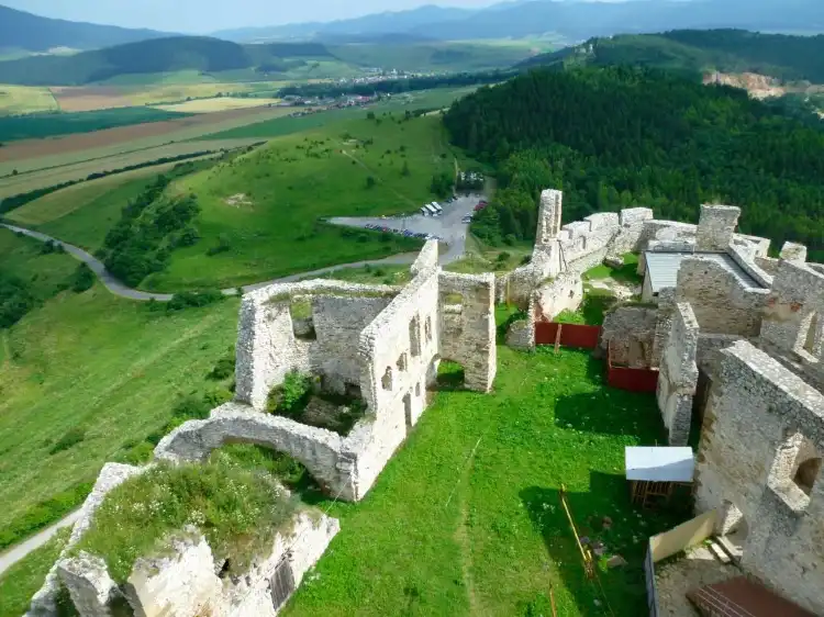 Hotels near Spiš Castle