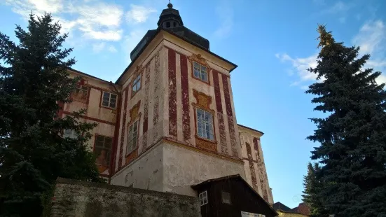 Kácov Castle