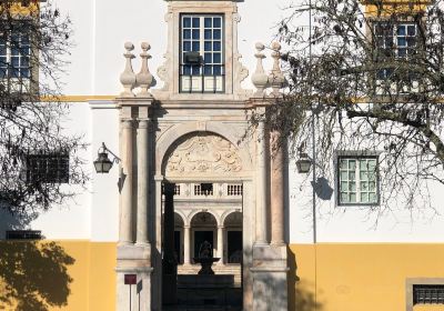 Universidad de Ébora