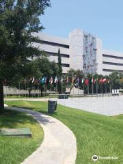 Instituto Tecnológico de Estudios Superiores de Monterrey （ITESM）