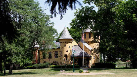 Owosso Curwood Castle