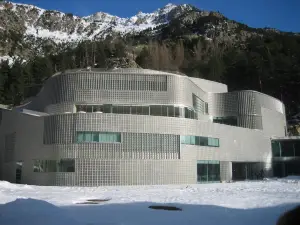 Popular Hot Springs Attractions in Aragon