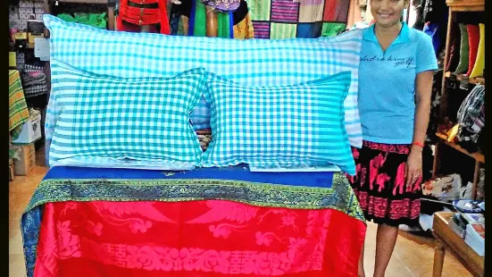 Tiny Kampot Pillows