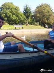 Royal Military Canal Rowing Boat Hire & Electric Boat Trips