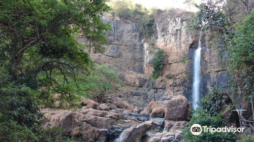 Curug Cimarinjung