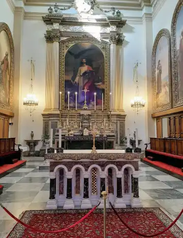 Hotels near St. John's Cathedral