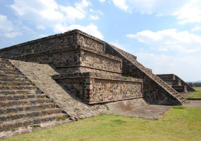 Piramide de la Serpiente Emplumada