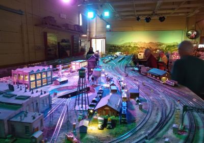 Apple Valley Model Railroad Club
