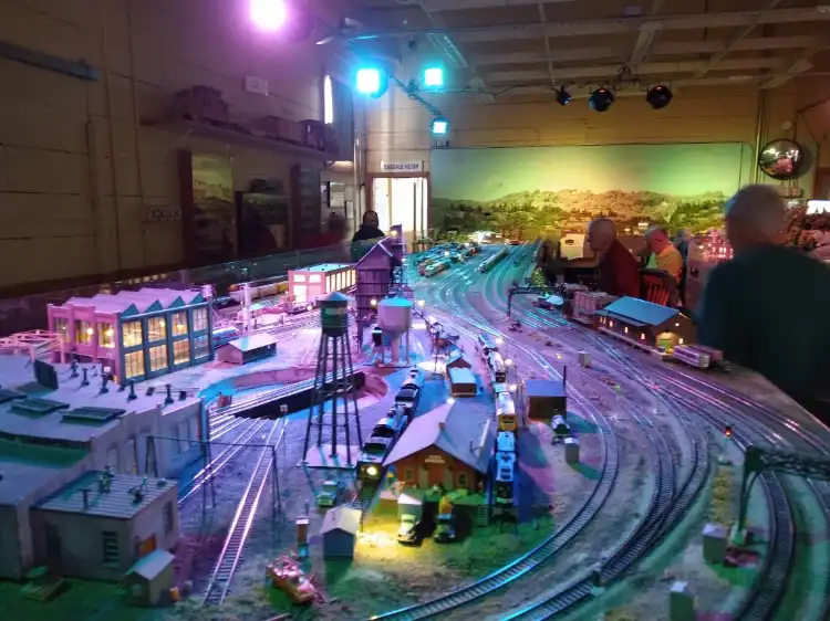 Hotels in Hendersonville