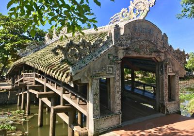 Thanh Toan Bridge