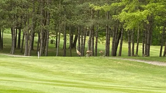 The Links at Bowen Lake Golf Course