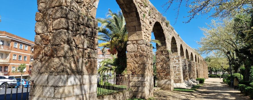 Acueducto de Plasencia