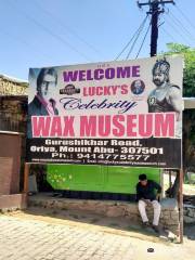 LUCKY'S Celebrity Wax Museum