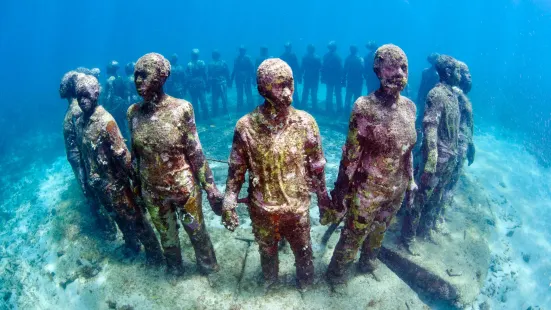 Underwater Sculptures