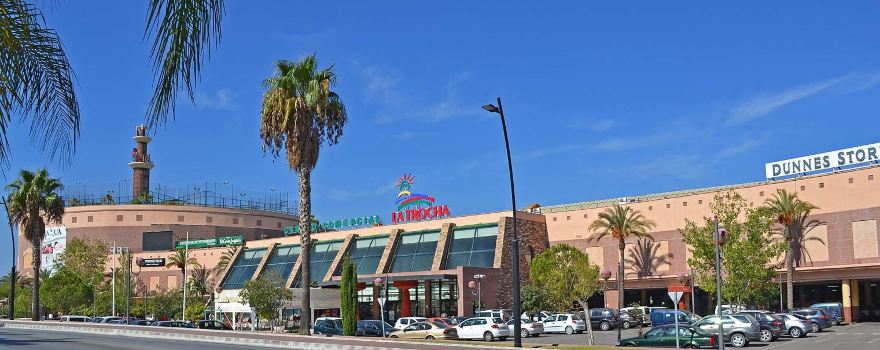 La Trocha mall