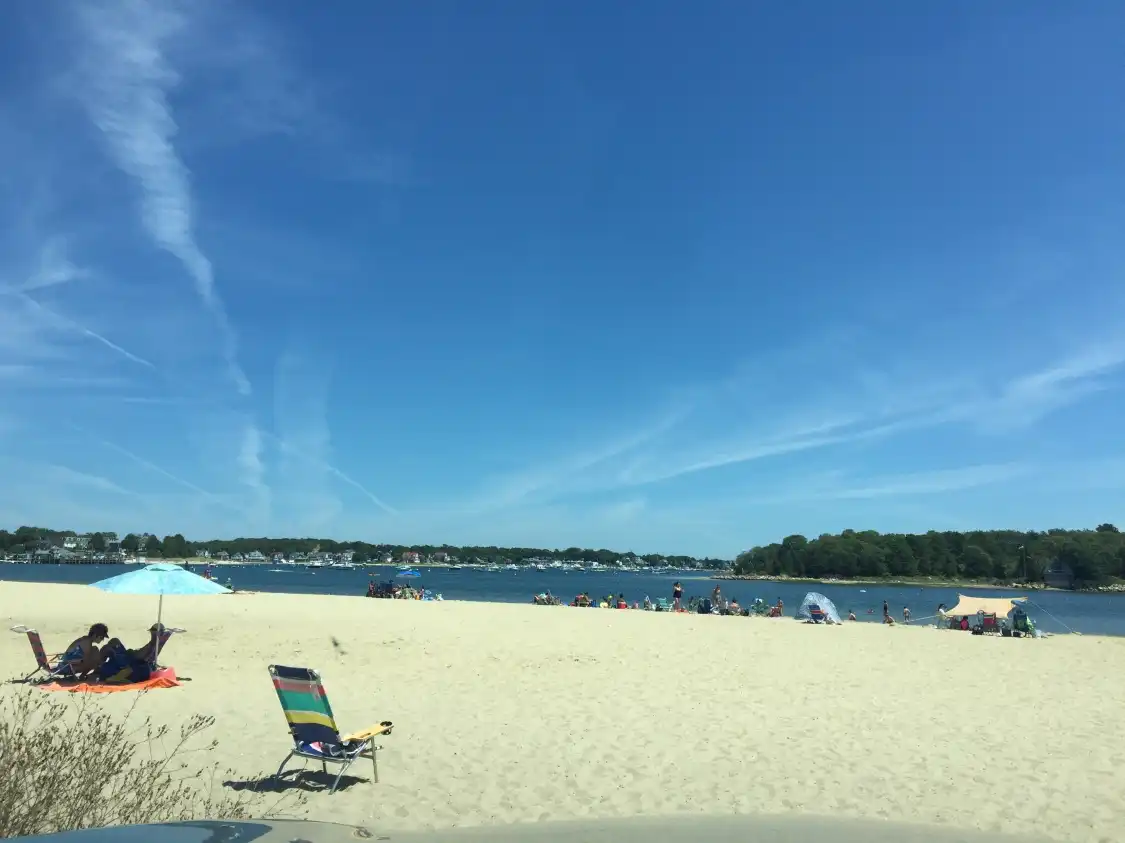 Hotels near Shell Point Beach