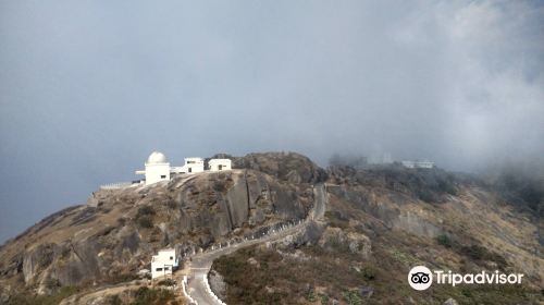 古魯西卡爾山